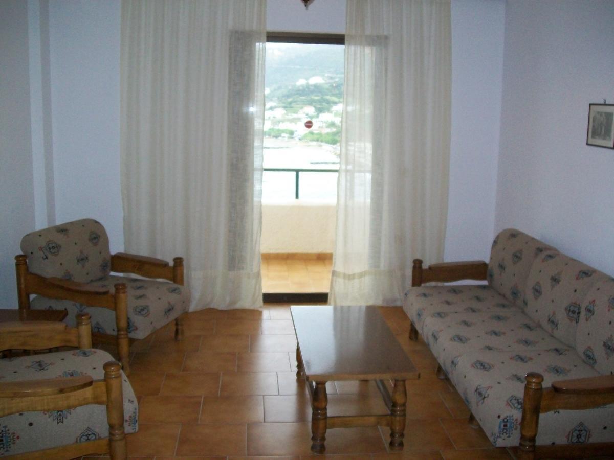 Marou Hotel Agia Pelagia  Buitenkant foto