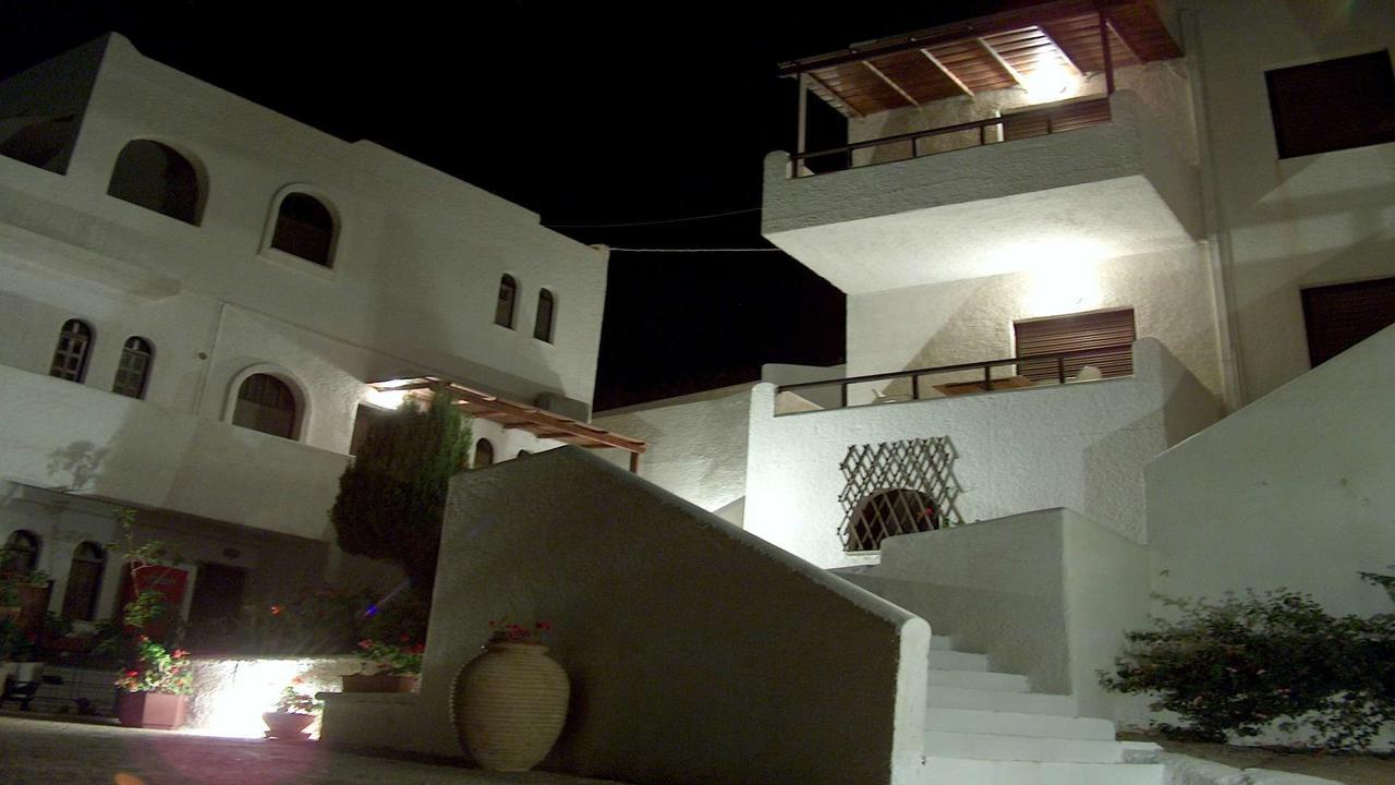 Marou Hotel Agia Pelagia  Buitenkant foto